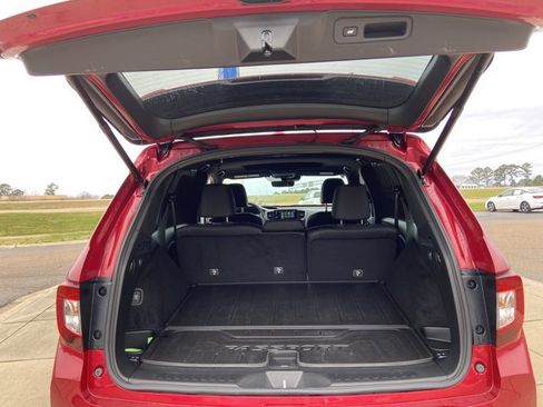 Used 2024 Honda Passport Black Edition image 25