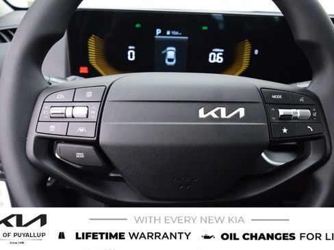 New 2026 Kia K4 FWD image 26