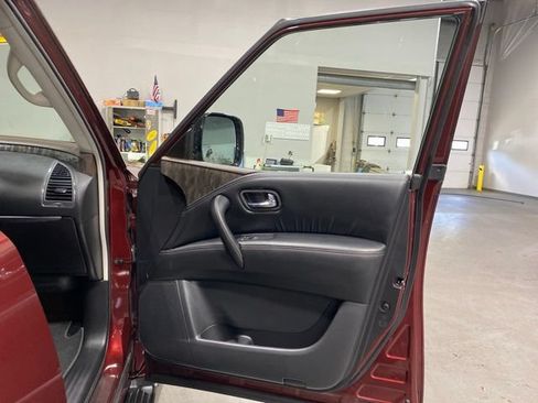 Certified 2023 Nissan Armada Platinum w/ Captain's Chairs Package AWD/4WD image 30