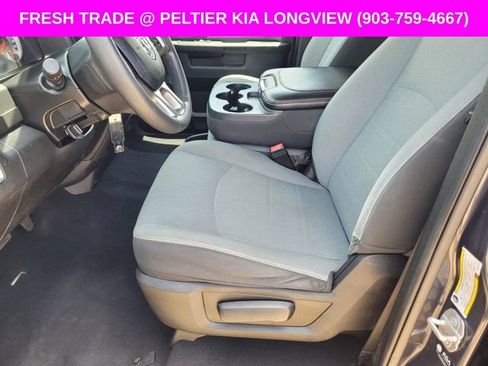 Used 2021 RAM 1500 Classic SLT RWD image 14