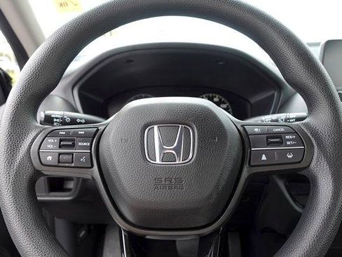 Used 2025 Honda HR-V LX image 12