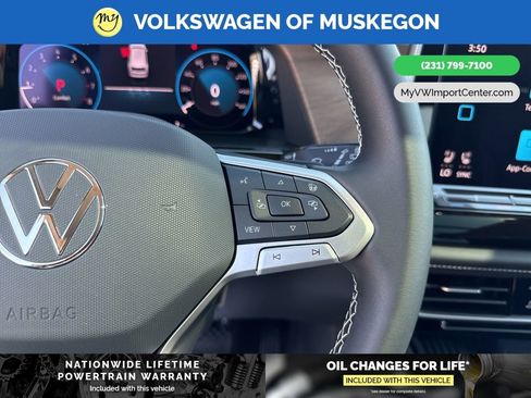 New 2026 Volkswagen Atlas SE image 16