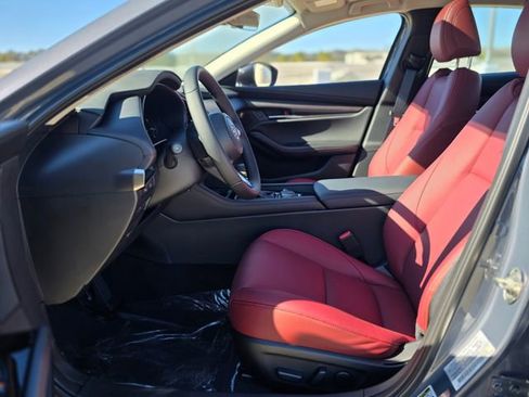 New 2026 MAZDA MAZDA3 Carbon image 11