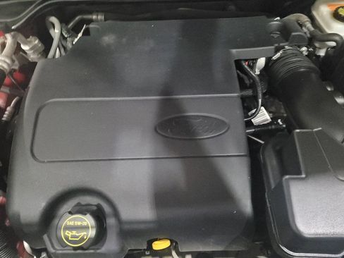 Used 2017 Ford Explorer XLT w/ Equipment Group 202A image 30