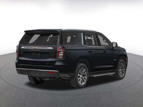 Used 2024 Chevrolet Tahoe LT w/ Luxury Package RWD image 2