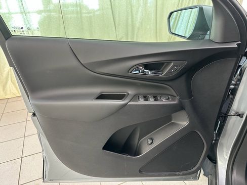 Certified 2024 Chevrolet Equinox LT w/ LPO, Floor Liner Package image 33