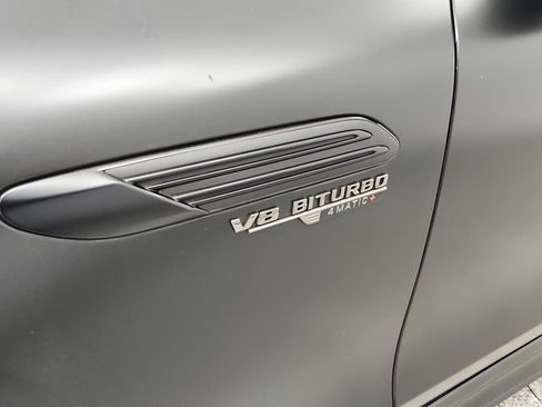 Used 2022 Mercedes-Benz SL 63 AMG 4MATIC image 24