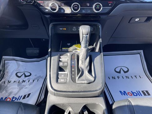 Used 2025 Honda CR-V EX-L image 11