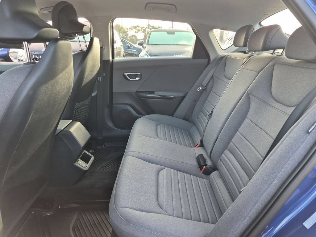 Certified 2025 Kia K4 EX FWD image 25