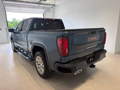 Used 2024 GMC Sierra 1500 Denali w/ Technology Package AWD/4WD image 4