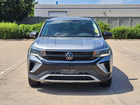Used 2023 Volkswagen Taos S FWD image 2