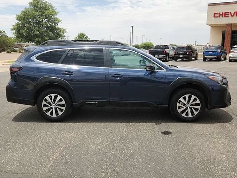 Certified 2025 Subaru Outback Premium AWD/4WD image 5