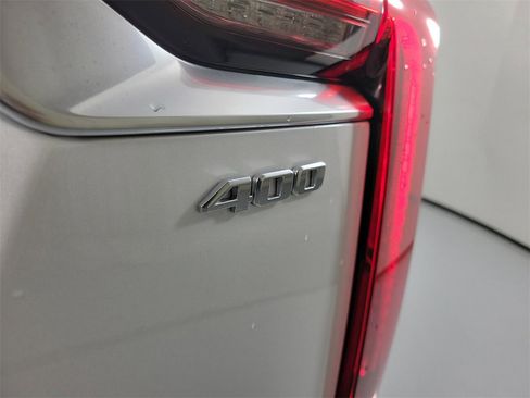 Certified 2023 Cadillac XT6 Premium Luxury w/ Platinum Package image 5