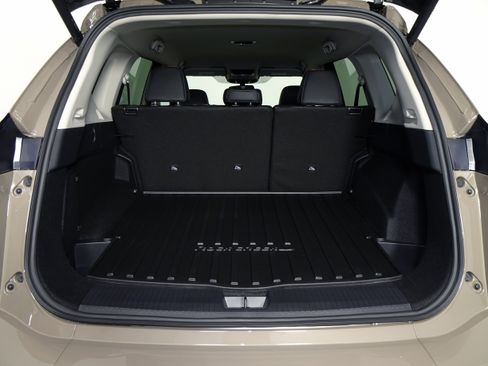 New 2026 Nissan Rogue SV w/ Rock Creek Premium Package image 11