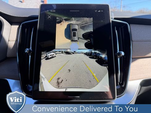 New 2026 Volvo XC90 T8 Plus w/ Protection Package Premier image 16