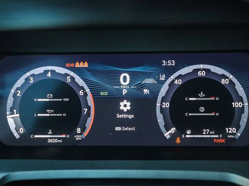 Used 2025 Toyota Tacoma TRD Off-Road image 27