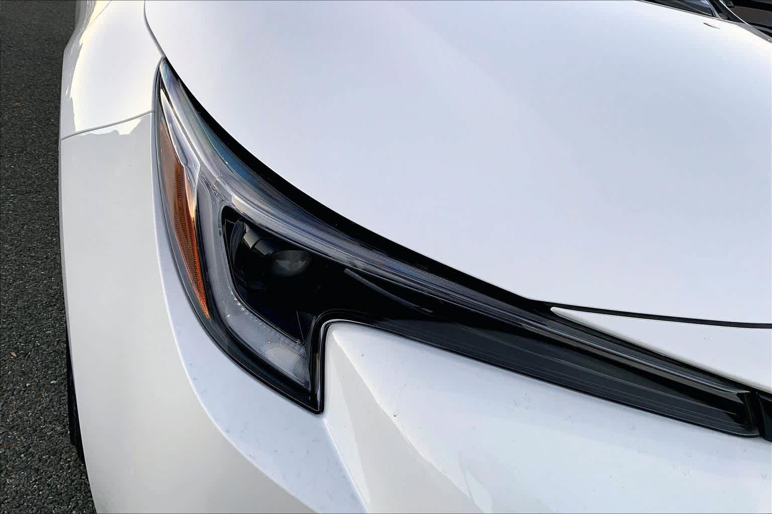 Used 2026 Toyota Corolla SE FWD image 13