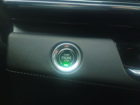 Used 2023 Cadillac Escalade Sport w/ LPO, ONYX Package image 38