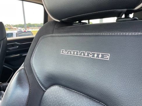 Used 2021 RAM 1500 Laramie AWD/4WD image 28