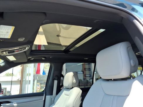 New 2026 Jeep Grand Wagoneer L 4WD image 14