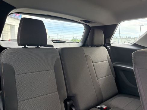 Used 2020 Chevrolet Traverse LS FWD image 9