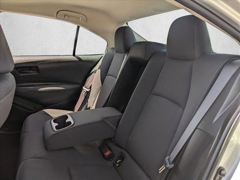 Used 2024 Toyota Corolla LE FWD image 17
