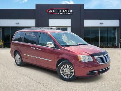 Used 2013 Chrysler Town & Country Touring-L w/ Premium Group