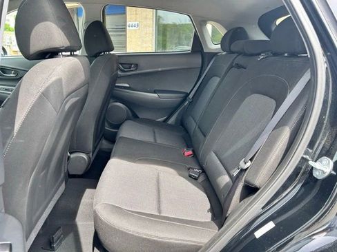 Used 2023 Hyundai Kona SEL w/ Cargo Package AWD/4WD image 9