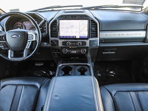 Used 2022 Ford F250 Platinum image 12