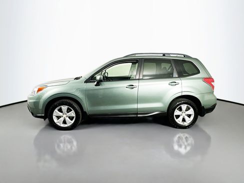 Used 2016 Subaru Forester 2.5i Premium AWD/4WD image 4