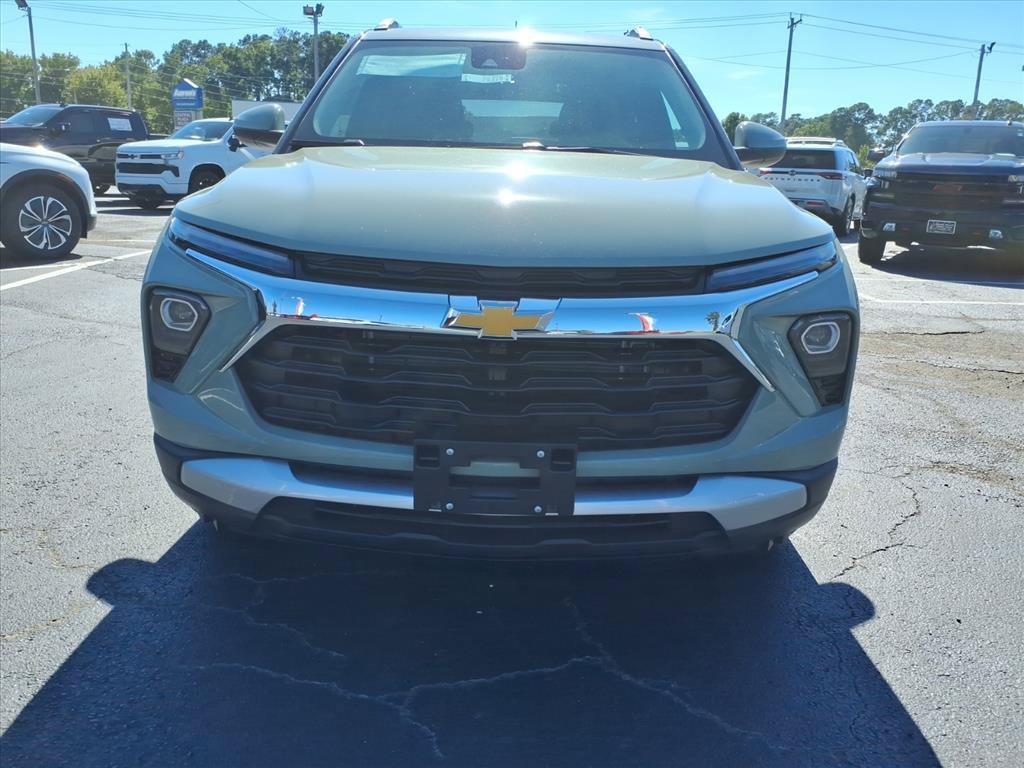 New 2026 Chevrolet TrailBlazer LT w/ LT Cold Weather Package FWD image 9
