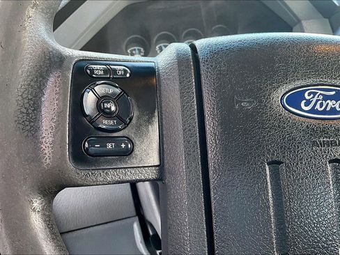 Used 2014 Ford F250 XL w/ Power Equipment Group image 12