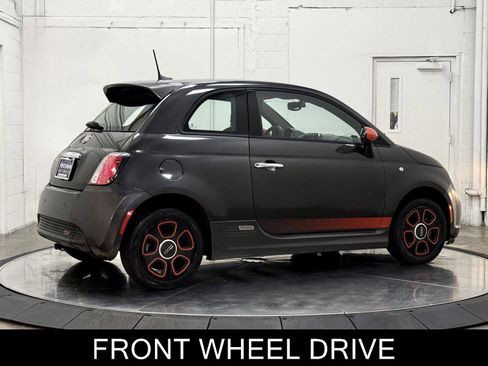 Used 2016 FIAT 500 e w/ Esport Package image 8