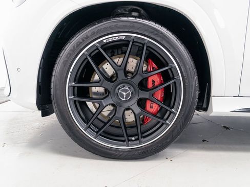 Used 2025 Mercedes-Benz GLE 63 AMG S image 37