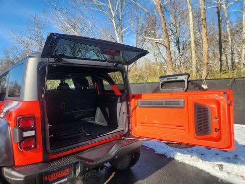 Used 2023 Ford Bronco Raptor image 20