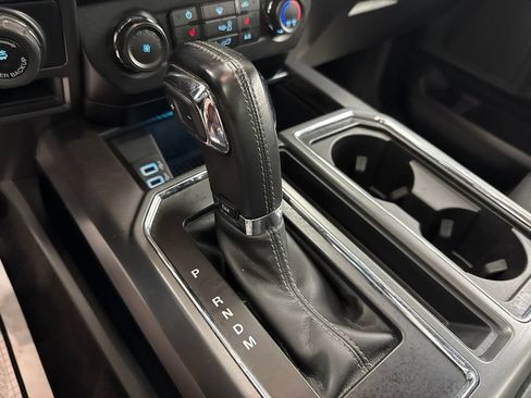 Used 2018 Ford F150 XLT w/ Equipment Group 302A Luxury AWD/4WD image 32