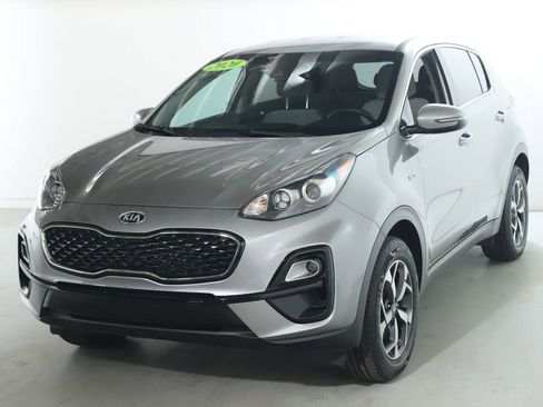 Used 2020 Kia Sportage LX w/ LX Popular Package image 5
