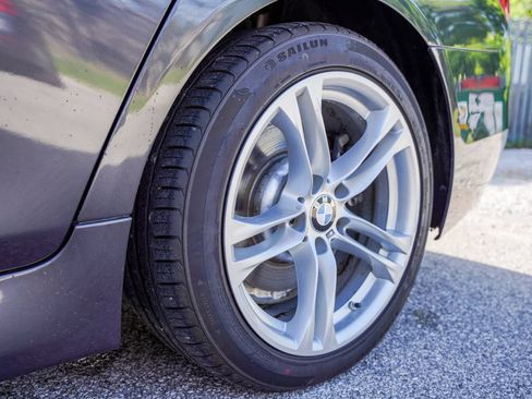Used 2014 BMW 528i Sedan RWD image 12