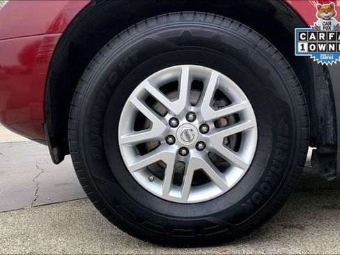 Used 2019 Nissan Frontier SV image 9