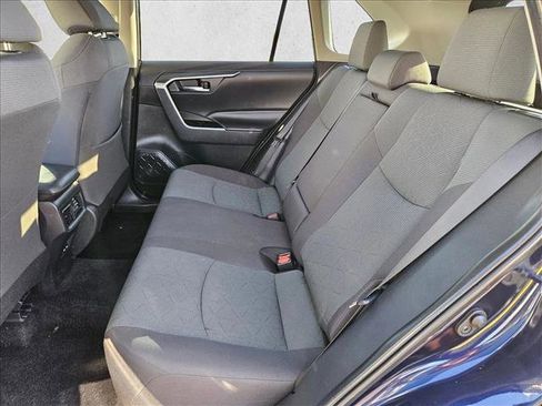 Used 2024 Toyota RAV4 XLE FWD image 22