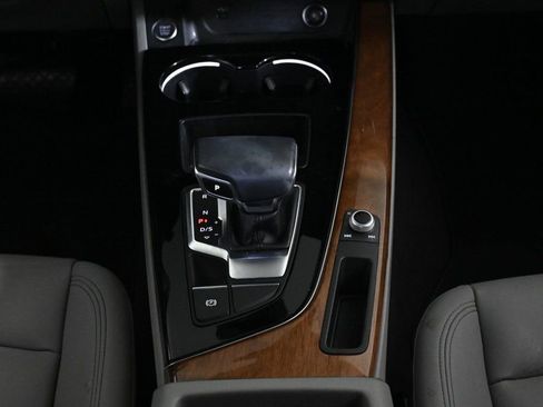 Certified 2022 Audi A4 2.0T Premium w/ Convenience Package image 14