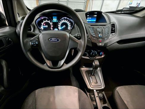 Used 2018 Ford Fiesta S image 5