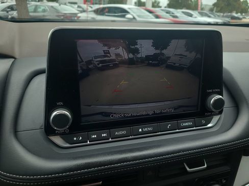 Certified 2023 Nissan Rogue SV w/ SV Premium B Package FWD image 22