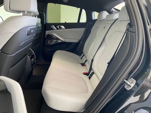 New 2026 BMW X6 M60i image 13