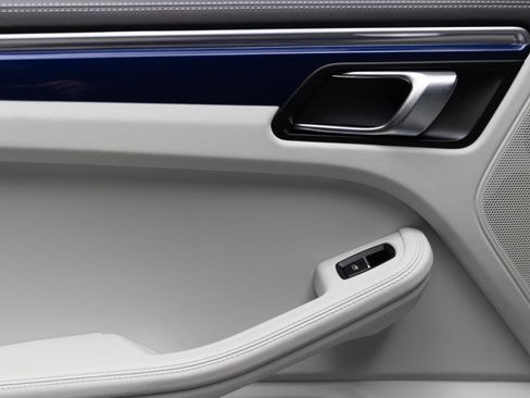 Used 2022 Porsche Macan GTS image 54