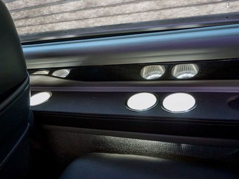 Used 2023 GMC Savana 2500 Extended image 84