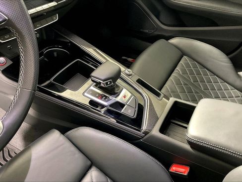 Used 2023 Audi S4 Premium Plus w/ Premium Plus Package image 15