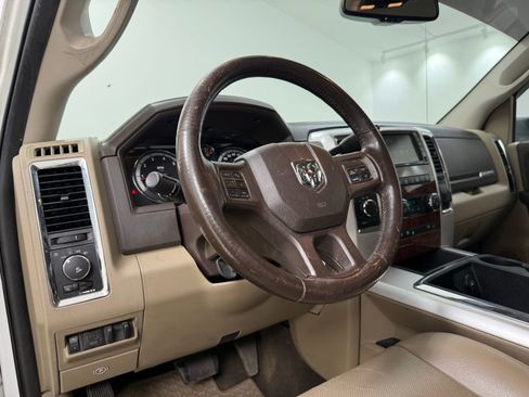 Used 2012 RAM 2500 Laramie AWD/4WD image 17