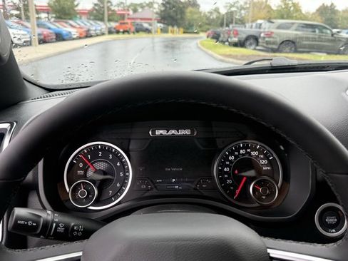 New 2026 RAM 1500 4x4 Crew Cab image 21