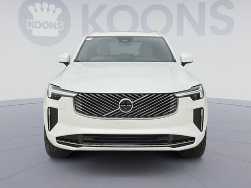 New 2026 Volvo XC90 B6 Plus w/ Protection Package Premier image 11